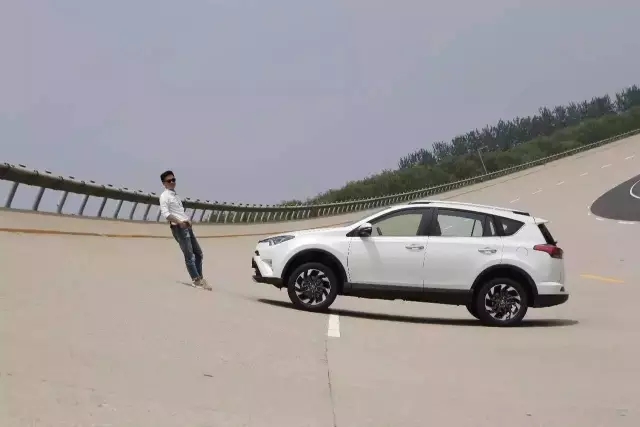 七夕約惠邵陽一汽豐田-試乘試駕禮獻全城 七夕約惠邵陽一汽豐田-試乘試駕禮獻全城