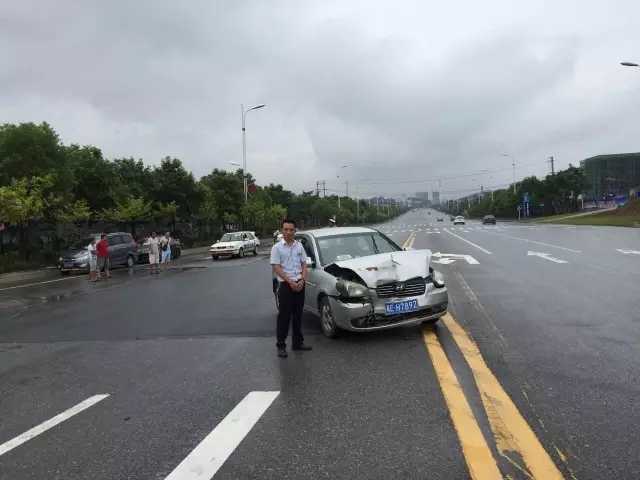 邵陽(yáng)天嬌國(guó)際汽車城,邵陽(yáng)北京現(xiàn)代,邵陽(yáng)鈑噴 邵陽(yáng)天嬌國(guó)際汽車城,邵陽(yáng)北京現(xiàn)代,邵陽(yáng)鈑噴