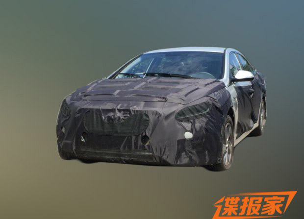 現(xiàn)代索納塔九插電式混動(dòng)版國內(nèi)諜照曝光 現(xiàn)代索納塔九插電式混動(dòng)版國內(nèi)諜照曝光
