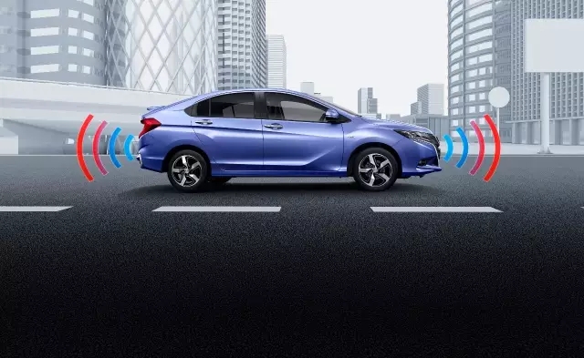 越級(jí)掀背車 掀啟新未來 越級(jí)掀背車 掀啟新未來